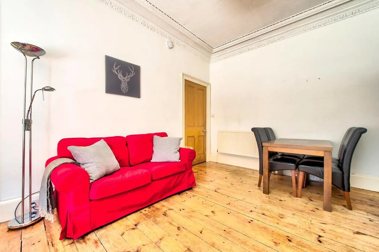 Central Apartment Next To The Usher Hall Edinburgh
