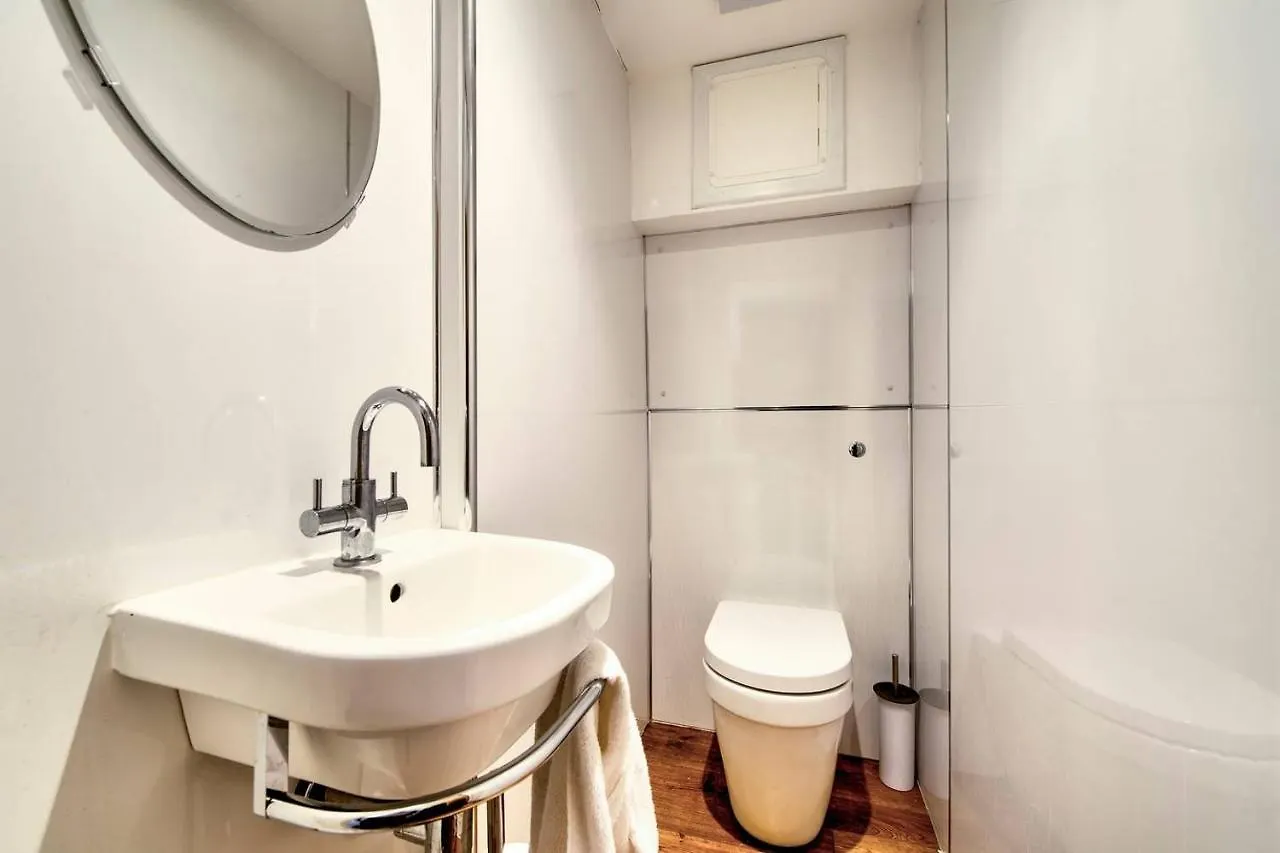 Central Apartment Next To The Usher Hall Edinburgh
