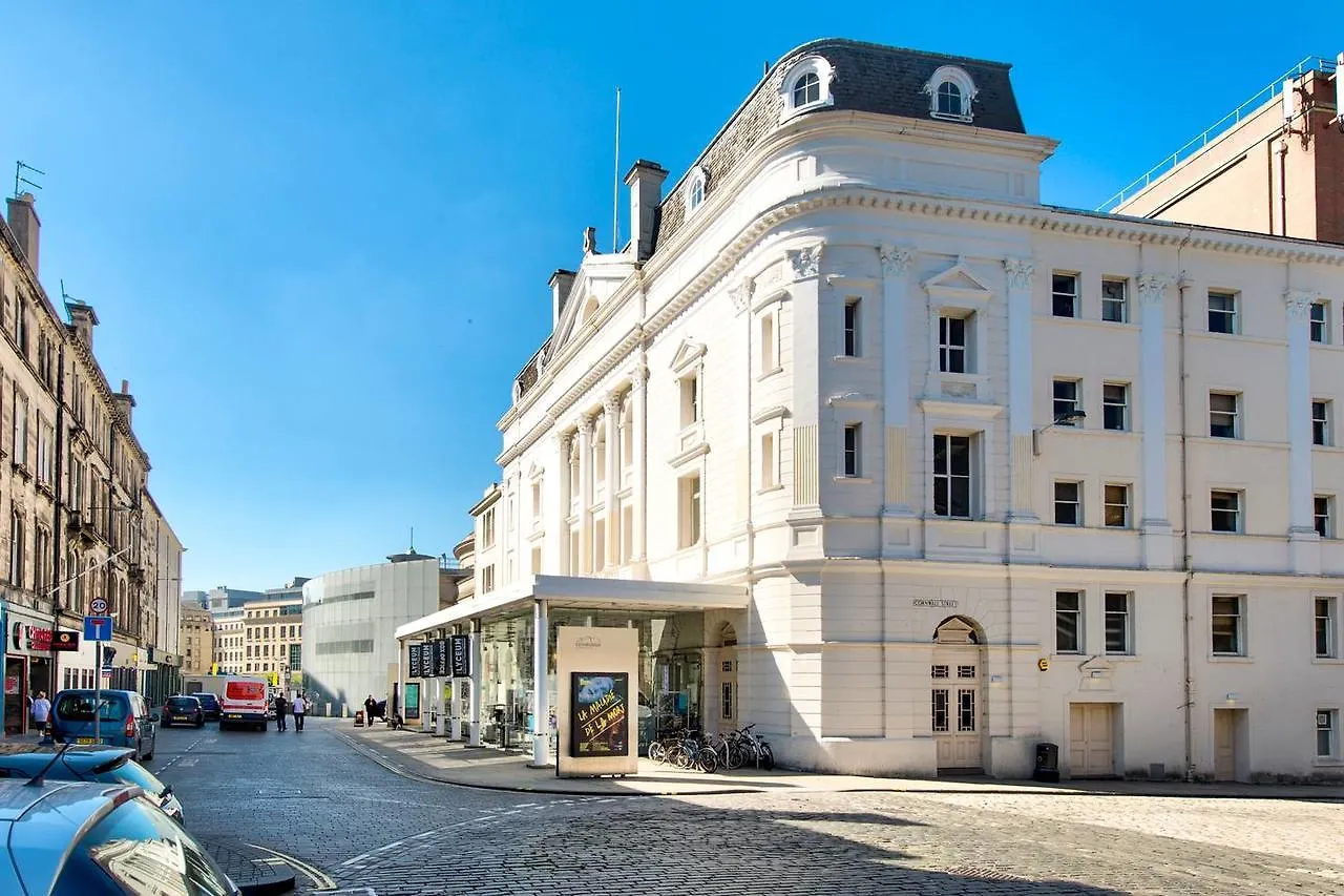 Central Apartment Next To The Usher Hall Edinburgh